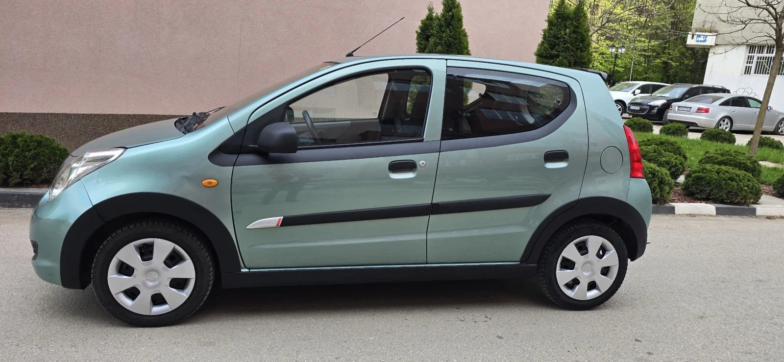 Suzuki Alto 1.0, снимка 2 - Автомобили и джипове - 54271402
