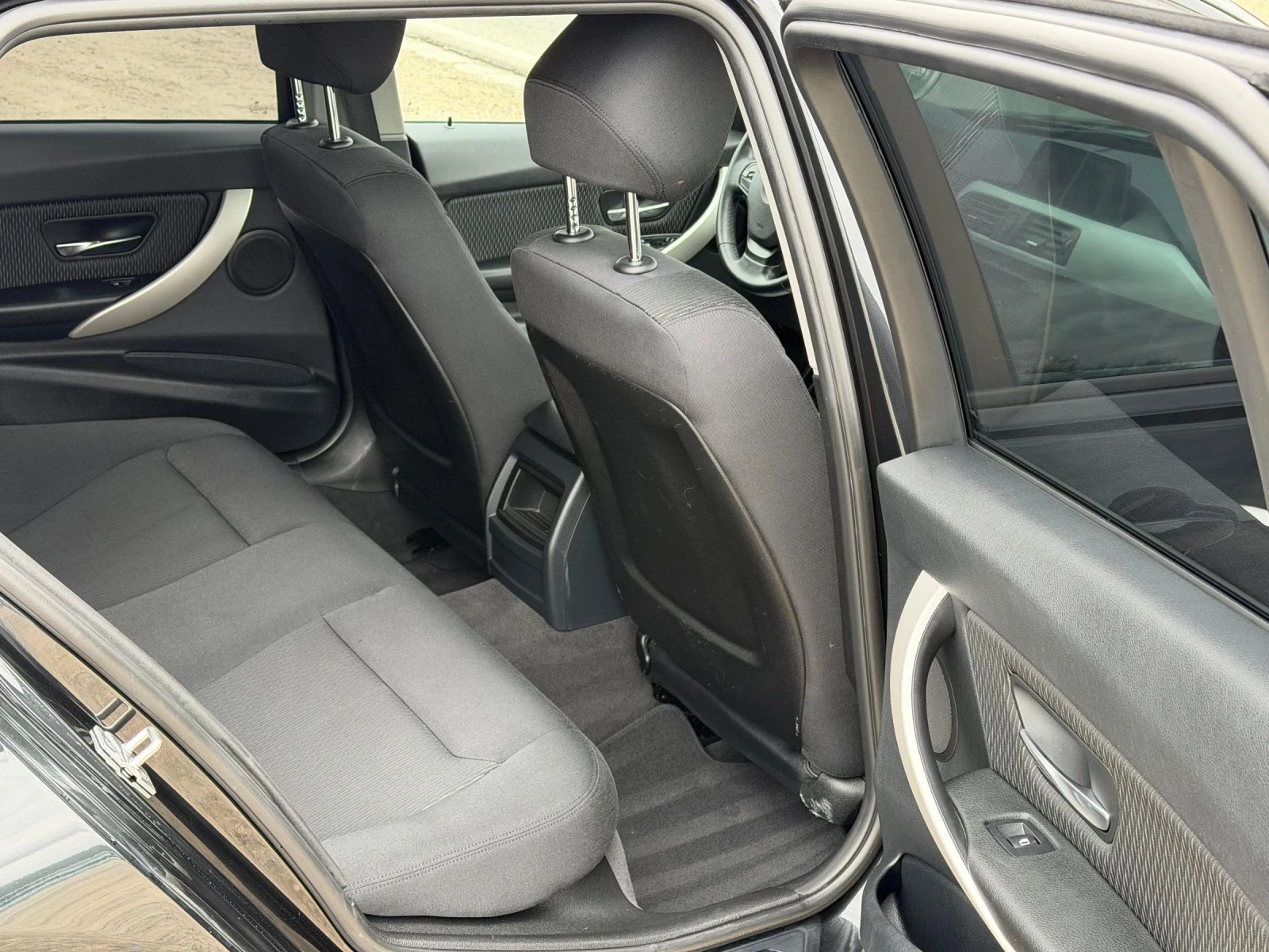 BMW 320 2.0D 184k.s AVTOMAT 8s.k  X-DRIVE | Mobile.bg � ����������� 12