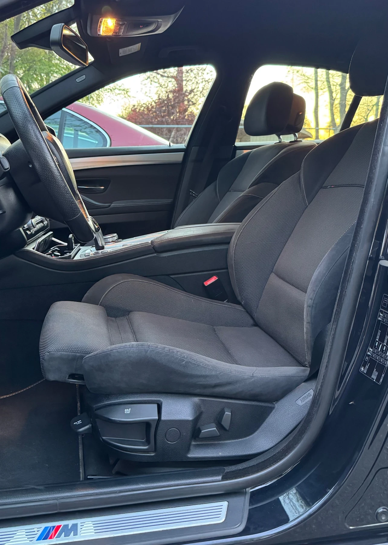 BMW 530 D * /// M PACK * 258 HP * Задно * Alcantara * , снимка 13 - Автомобили и джипове - 54727588