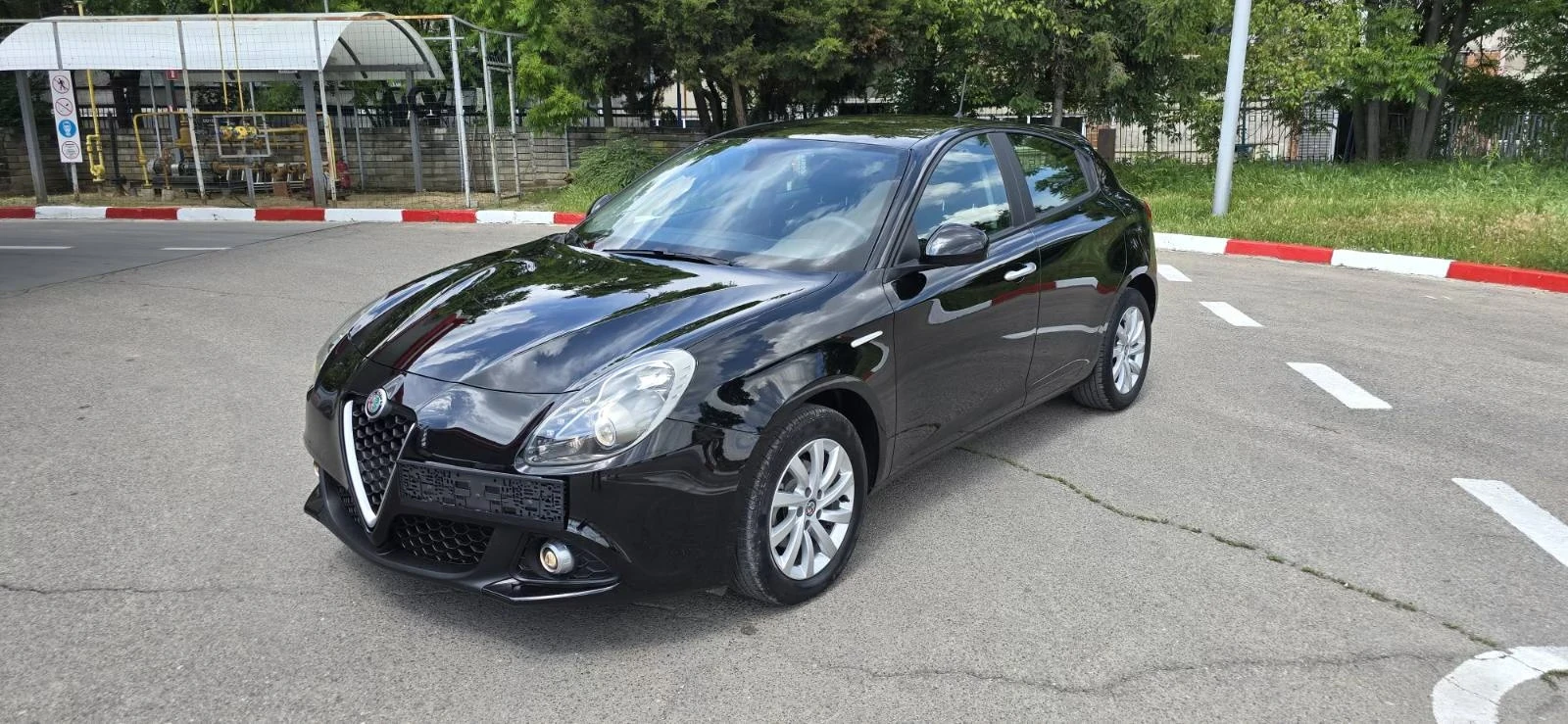 Alfa Romeo Giulietta УНИКАТ-45ХИЛ. КМ-100% реални
