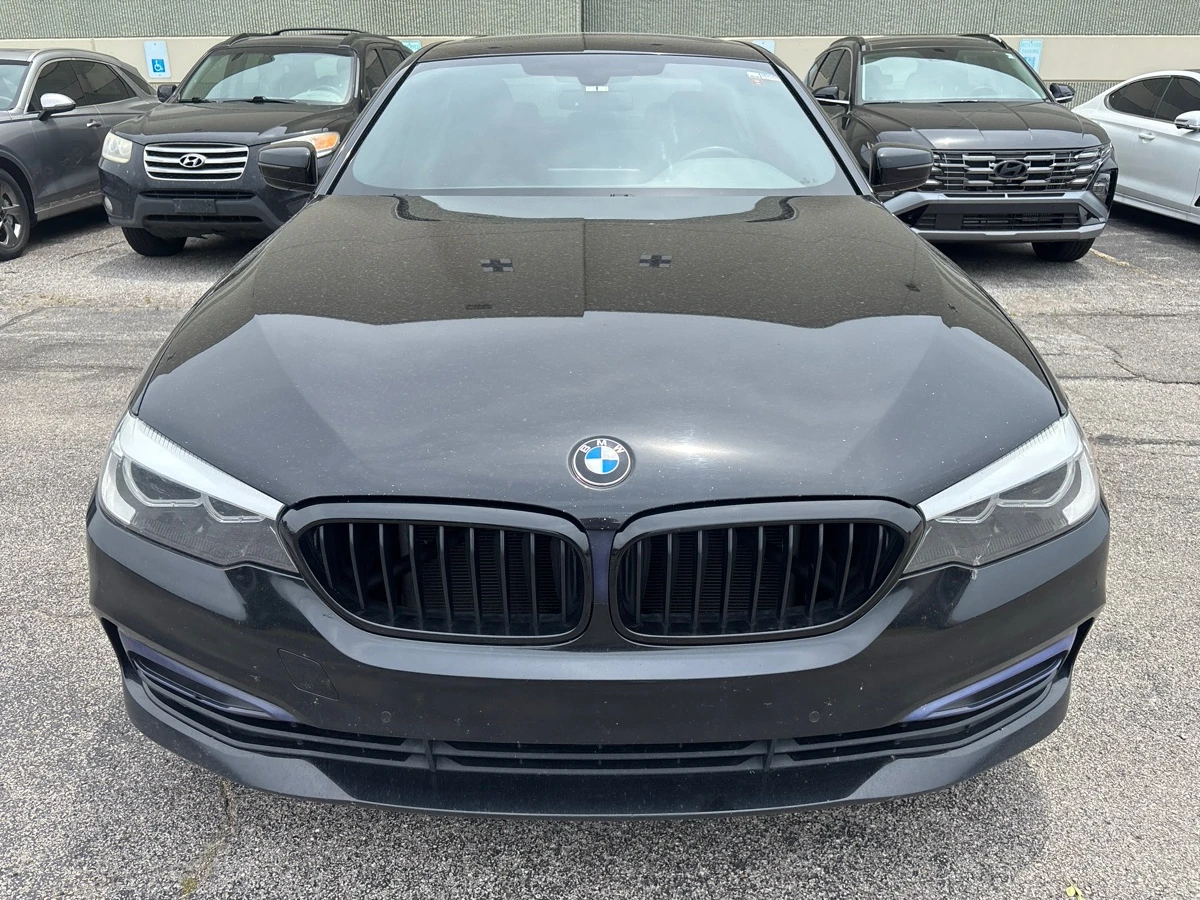 BMW 530 XI , снимка 5 - Автомобили и джипове - 55008365