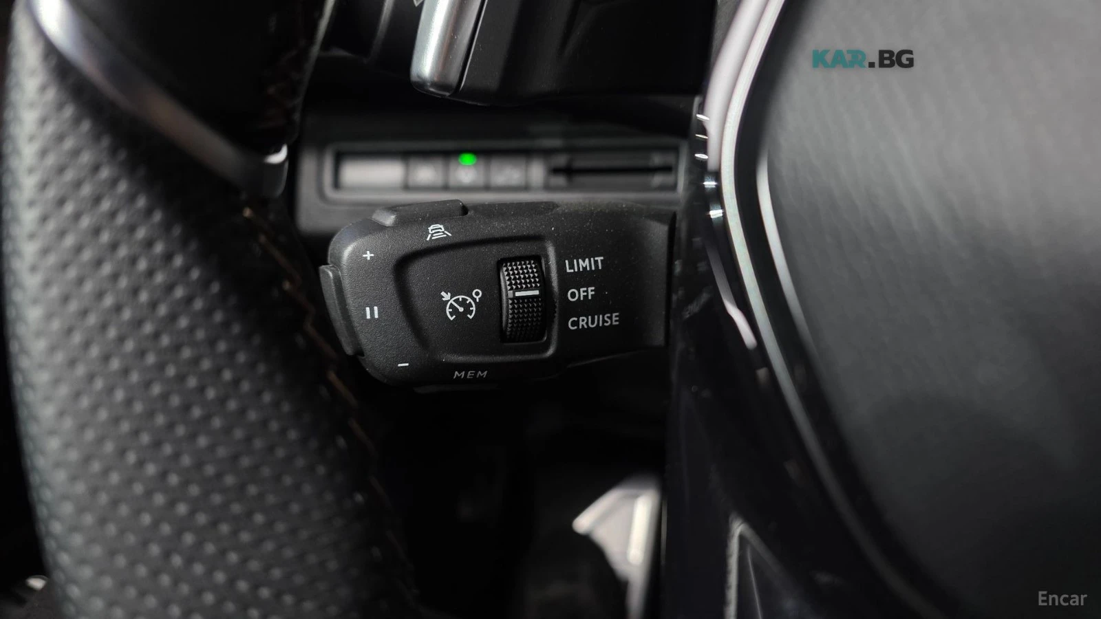 Peugeot 5008 1.2* PureTech* GT* КОЖА* ПОДГРЕВ* КАМЕРА* NAVI* LE, снимка 16 - Автомобили и джипове - 55315255