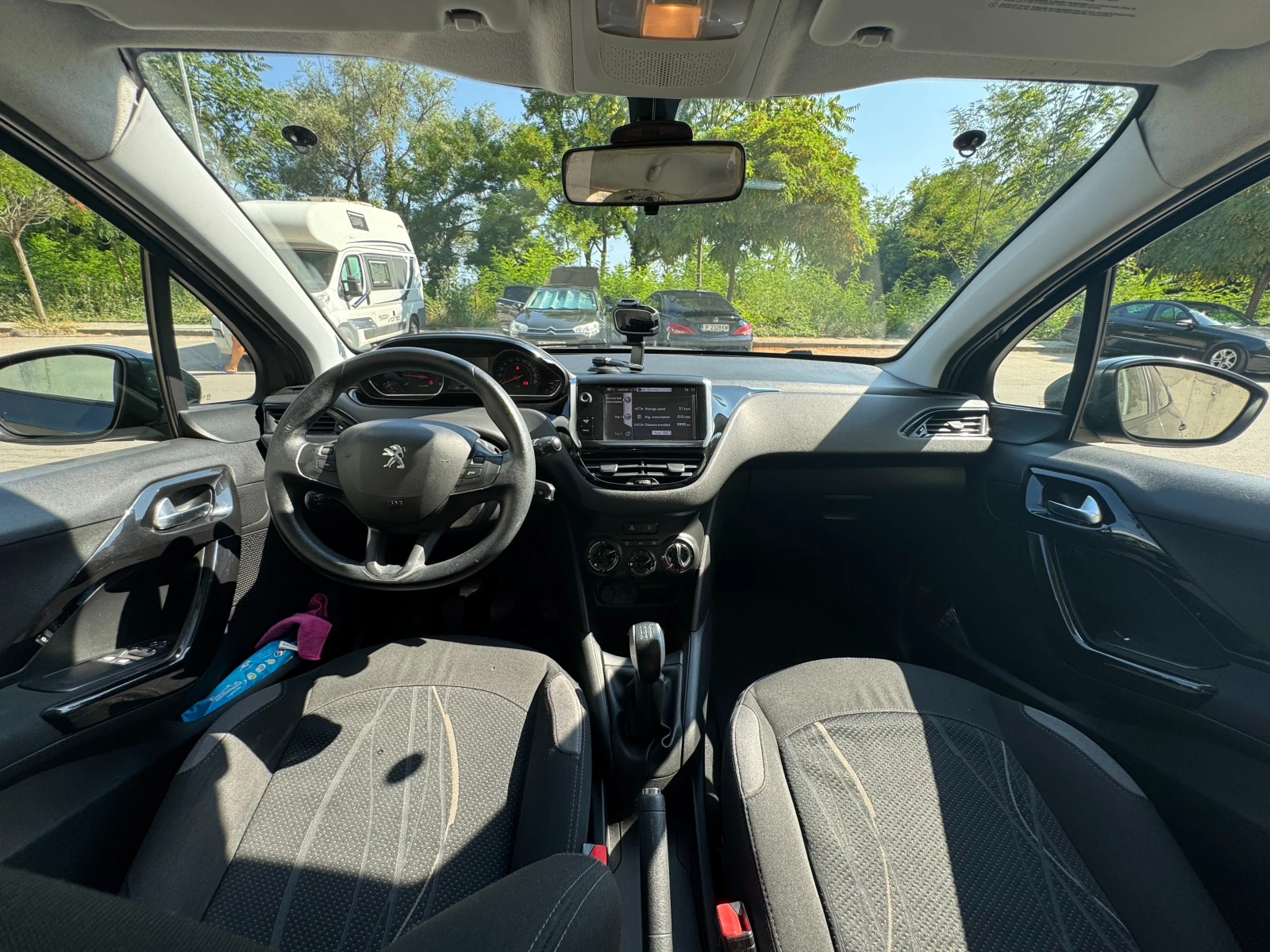 Peugeot 208 1.6 E-HDi 92 к.с., снимка 17 - Автомобили и джипове - 55343240