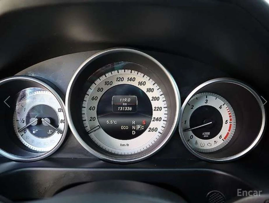 Mercedes-Benz E 350, снимка 8 - Автомобили и джипове - 55736154