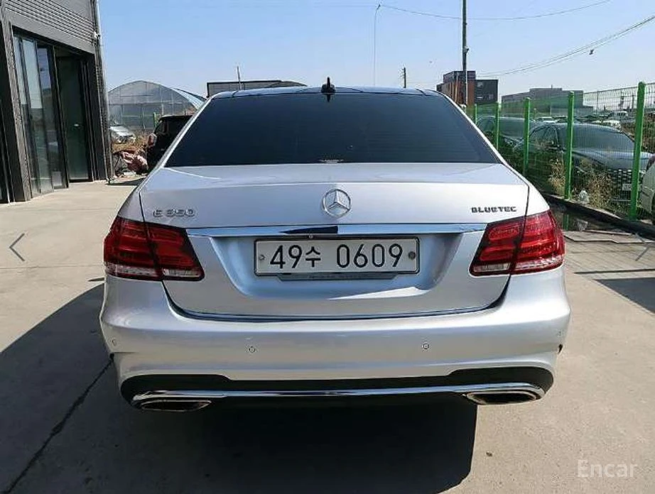 Mercedes-Benz E 350, снимка 4 - Автомобили и джипове - 55736154