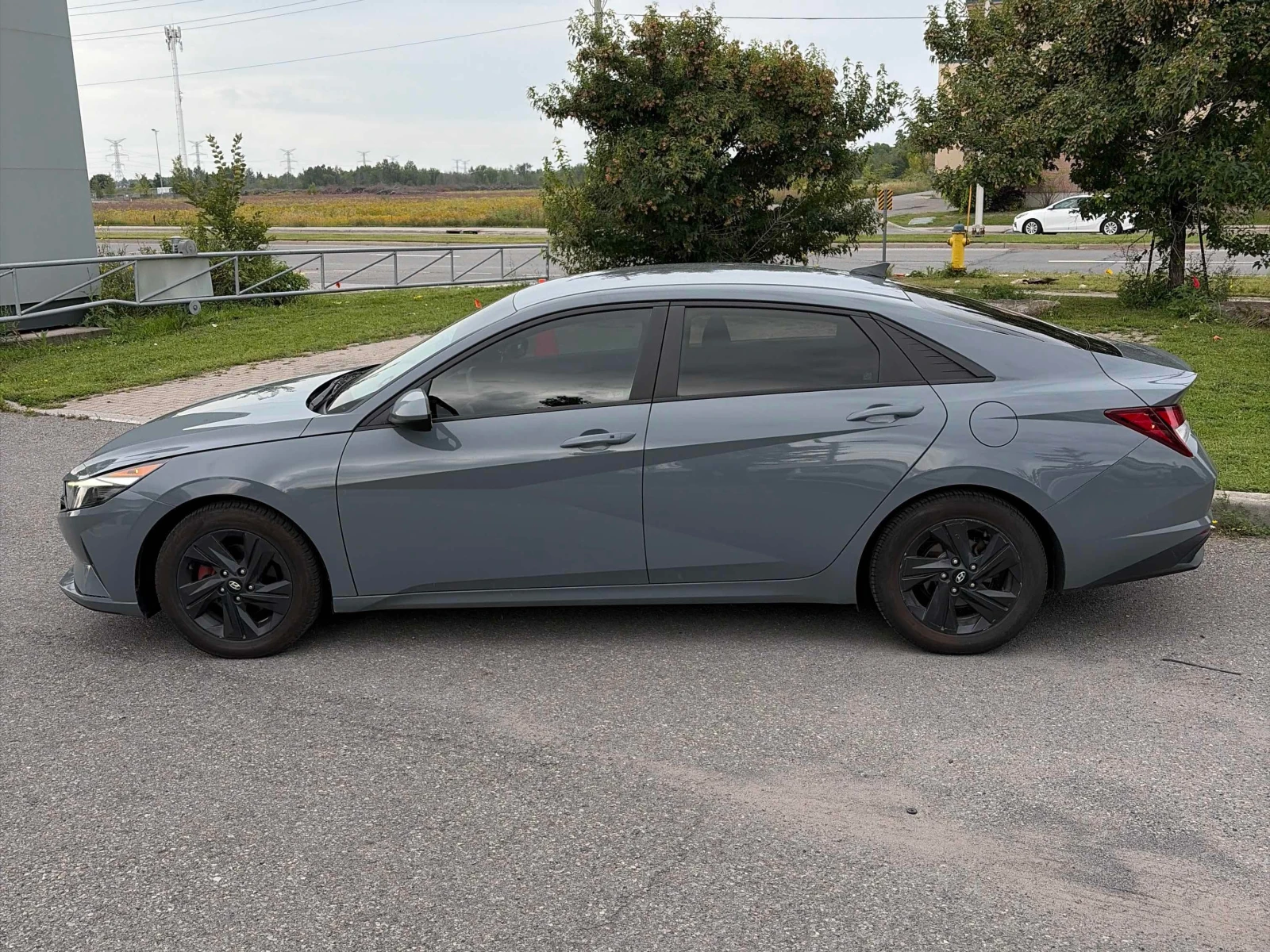 Hyundai Elantra * Preferred * АВТОКРЕДИТ * ГЛАВНО ПРЕДСТАВИТЕЛСТВО, снимка 3 - Автомобили и джипове - 55836497