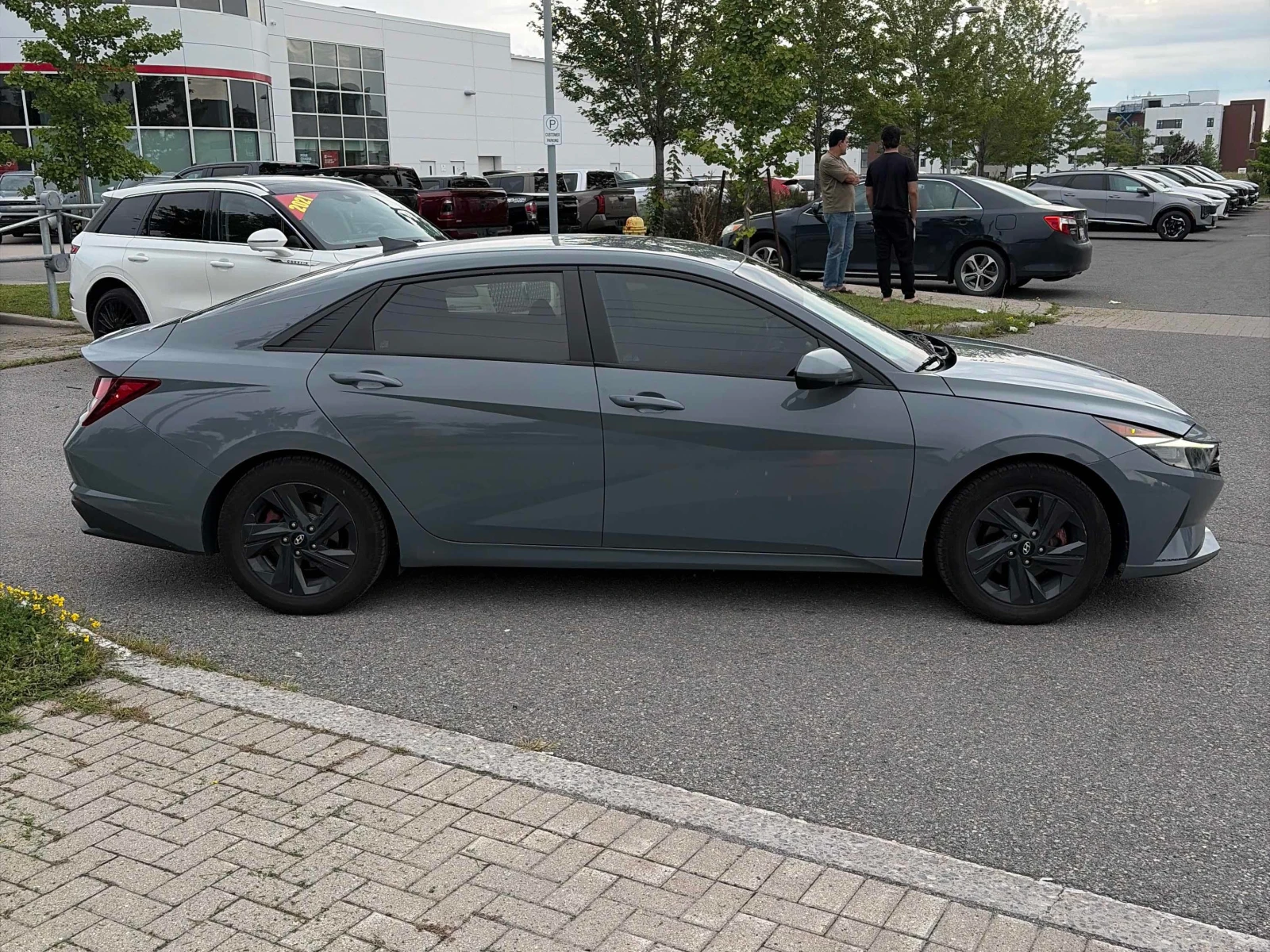 Hyundai Elantra * Preferred * АВТОКРЕДИТ * ГЛАВНО ПРЕДСТАВИТЕЛСТВО, снимка 4 - Автомобили и джипове - 55836497
