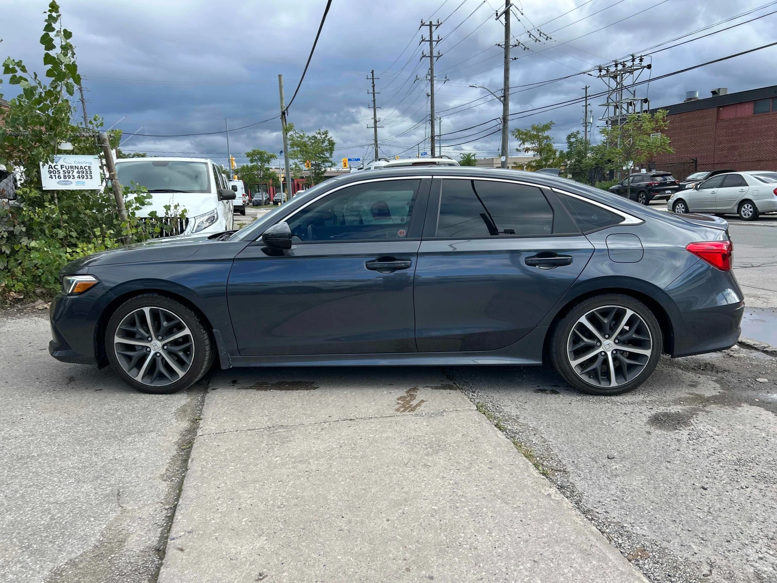 Honda Civic Touring | CARFAX | АВТОКРЕДИТ БЕЗ ПЪРВОНАЧАЛНА , снимка 3 - Автомобили и джипове - 55982948
