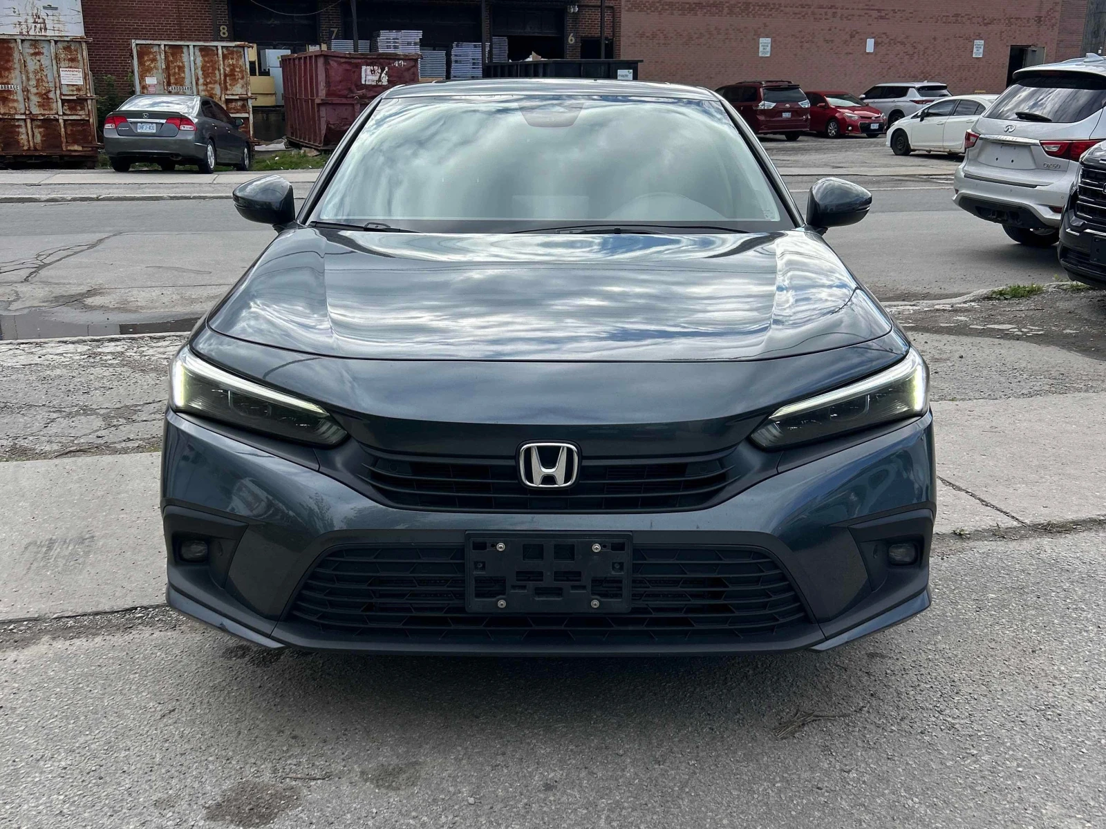 Honda Civic Touring | CARFAX | АВТОКРЕДИТ БЕЗ ПЪРВОНАЧАЛНА , снимка 2 - Автомобили и джипове - 55982948