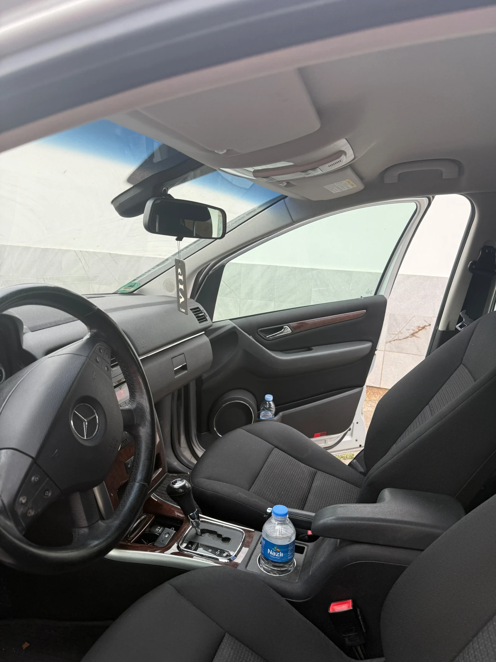 Mercedes-Benz B 200, снимка 13 - Автомобили и джипове - 56013094