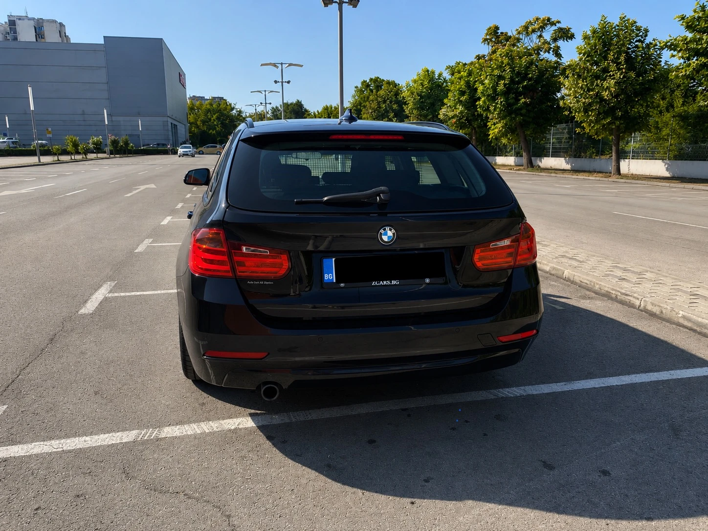 BMW 320, снимка 3 - Автомобили и джипове - 56057920