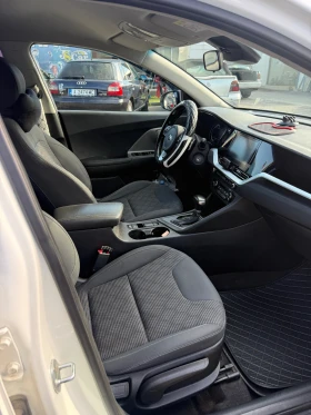 Kia Niro 1.6 DE HEV FACELIFT, снимка 14