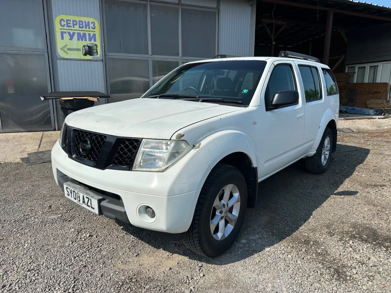 Nissan Pathfinder 2.5 DCI , снимка 2 - Автомобили и джипове - 50582340