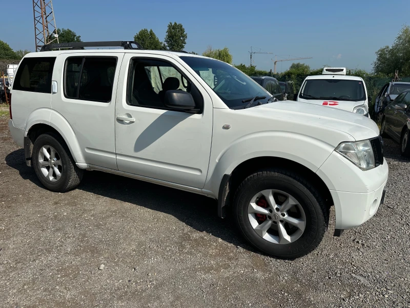 Nissan Pathfinder 2.5 DCI , снимка 5 - Автомобили и джипове - 50582340