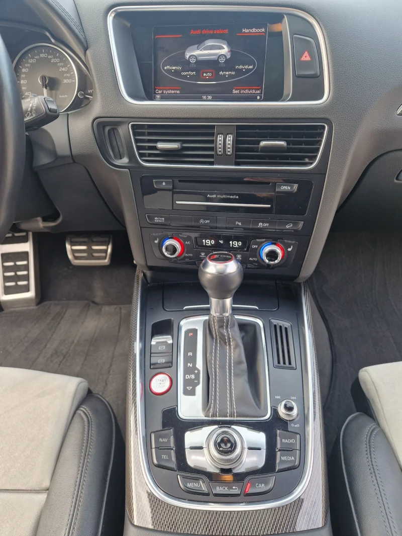 Audi SQ5, снимка 14 - Автомобили и джипове - 52222202