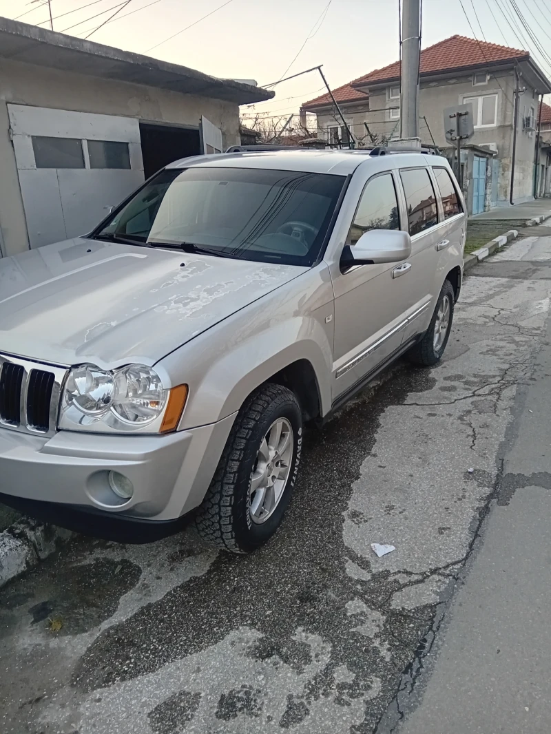Jeep Grand cherokee, снимка 15 - Автомобили и джипове - 53264053