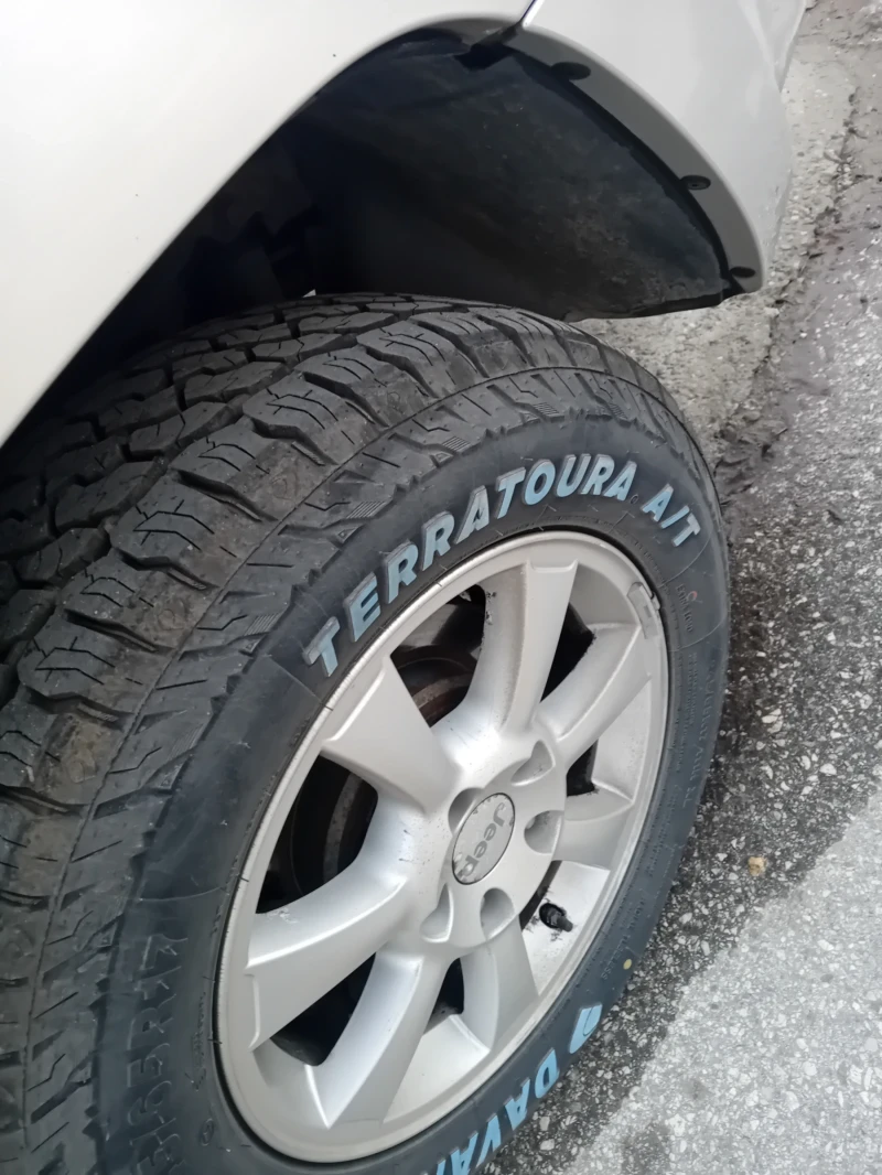 Jeep Grand cherokee, снимка 14 - Автомобили и джипове - 53264053