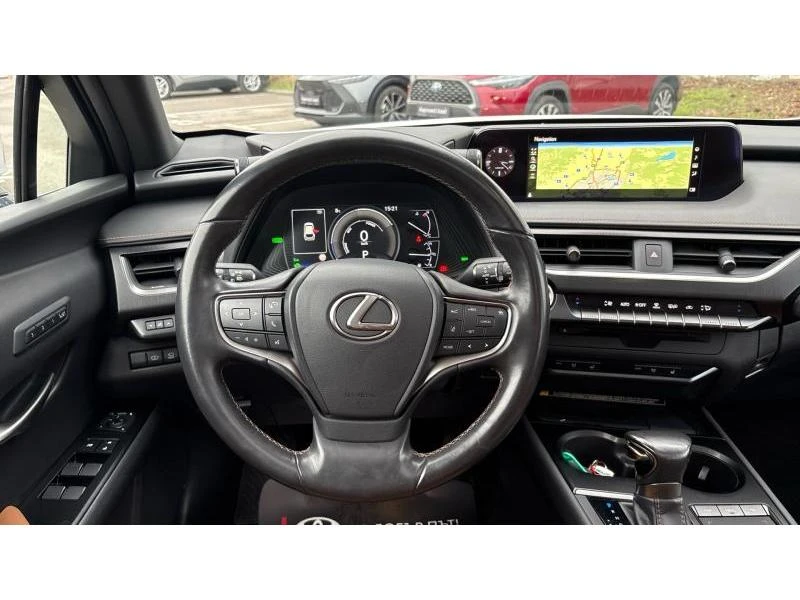 Lexus UX 250h 2.5HSD LUXURY 2WD - изображение 9