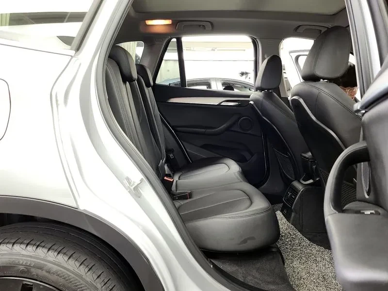 BMW X1 (F48) xDrive 20I Advantage | Mobile.bg � ����������� 11