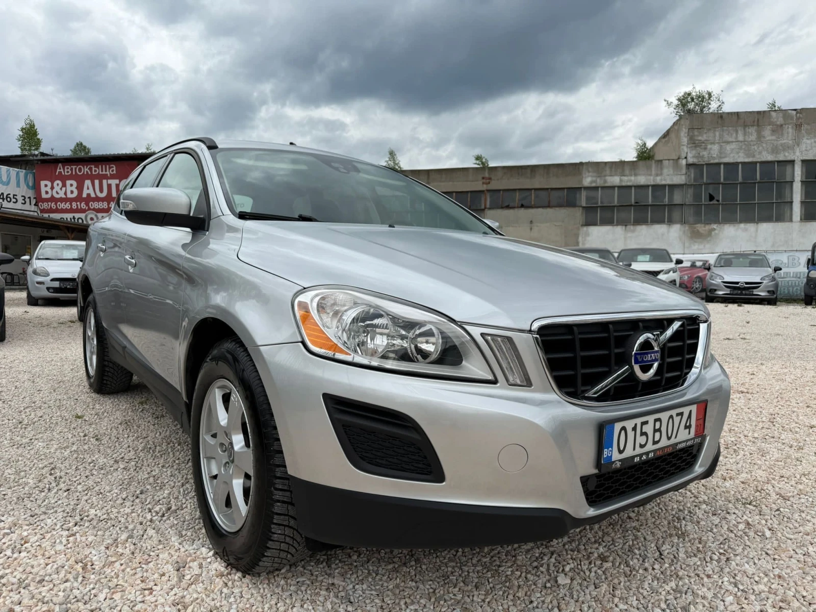 Volvo XC60 2.4 D5AWD, 4x4, NAVI, 188000км. - изображение 2