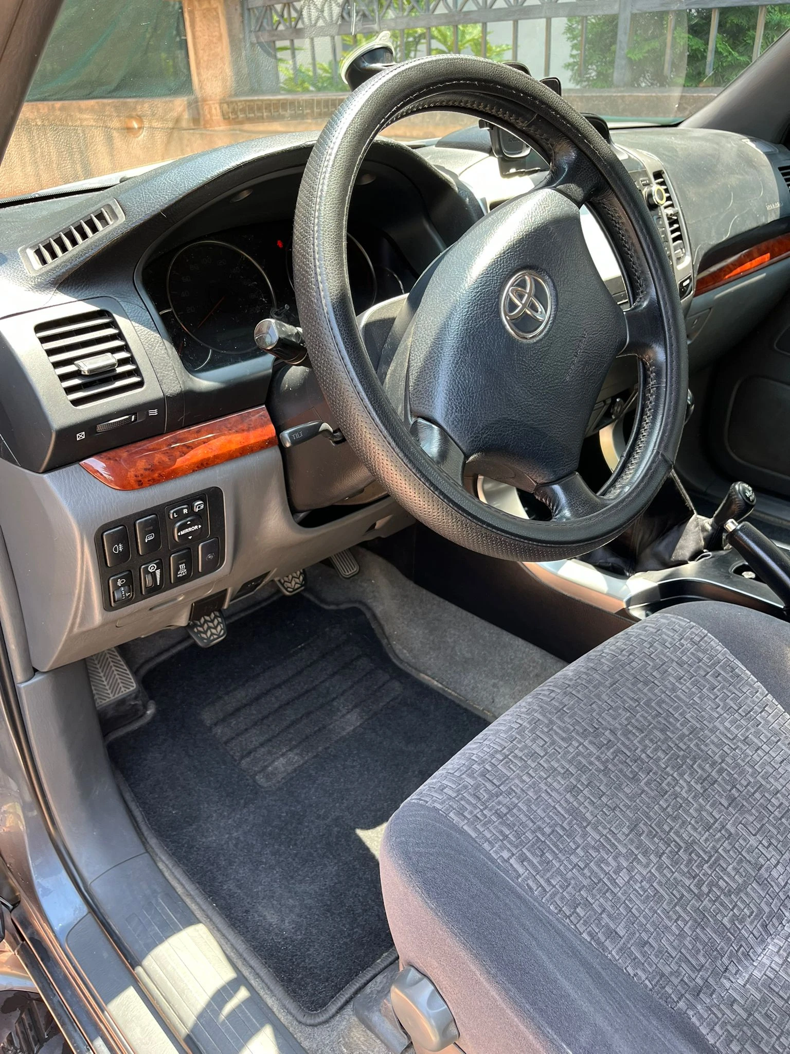 Toyota Land cruiser  - изображение 8
