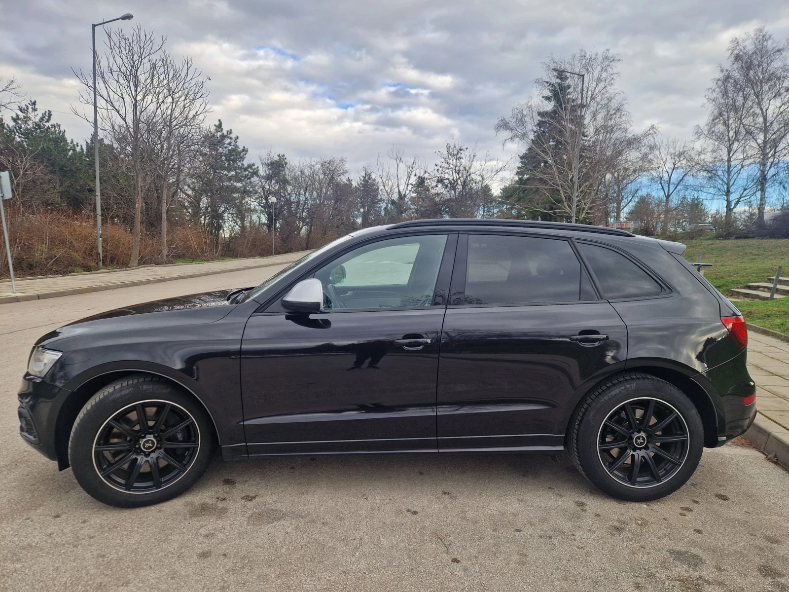 Audi SQ5  - изображение 8