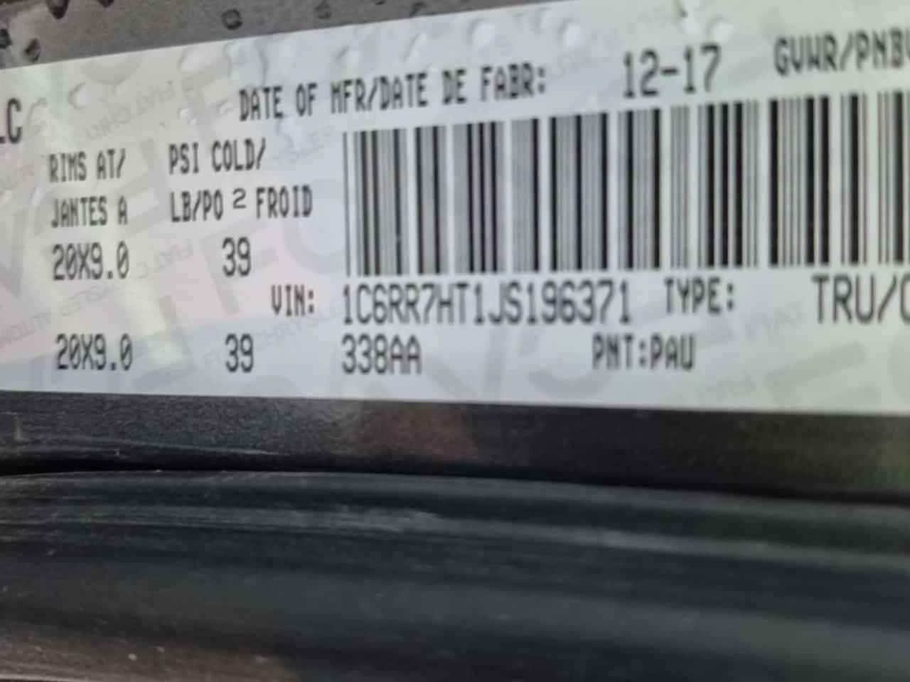 Dodge RAM 1500 * SPORT * CARFAX * ЦЕНА ДО БГ, снимка 17 - Автомобили и джипове - 54081216