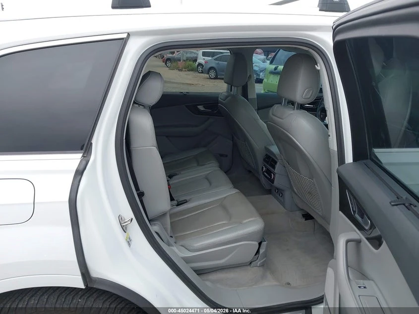 Audi Q7 3.0l 55 Premium, снимка 8 - Автомобили и джипове - 54528213
