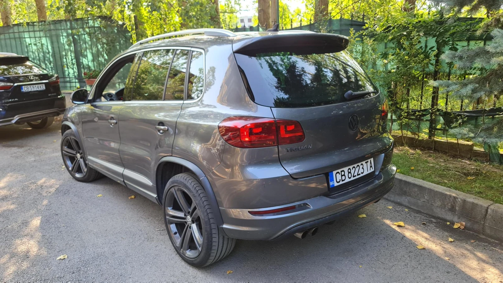 VW Tiguan R, снимка 2 - Автомобили и джипове - 55354122