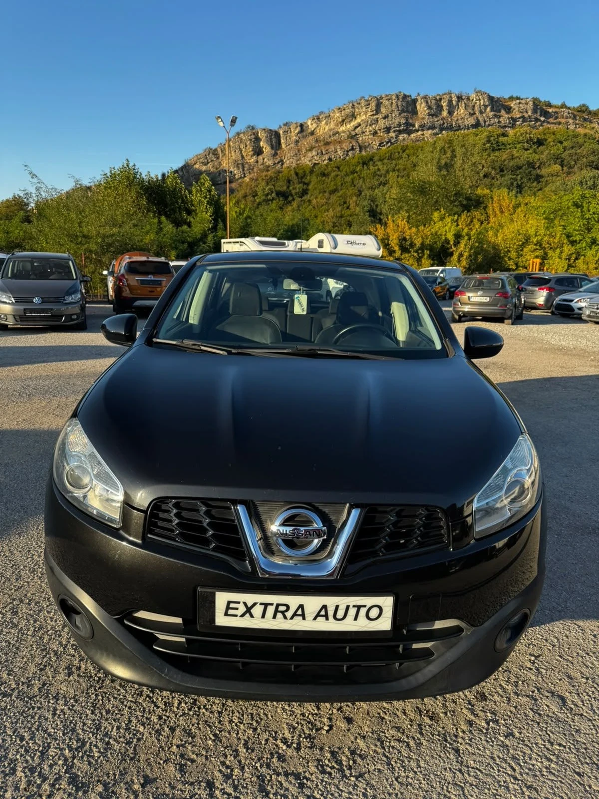 Nissan Qashqai 1.5dCi, FACELIFT,  КЛИМАТРОНИК, ПАРКТРОНИК, снимка 7 - Автомобили и джипове - 56014474