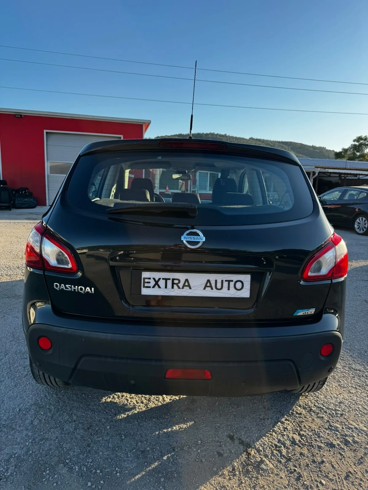 Nissan Qashqai 1.5dCi, FACELIFT,  КЛИМАТРОНИК, ПАРКТРОНИК, снимка 3 - Автомобили и джипове - 56014474