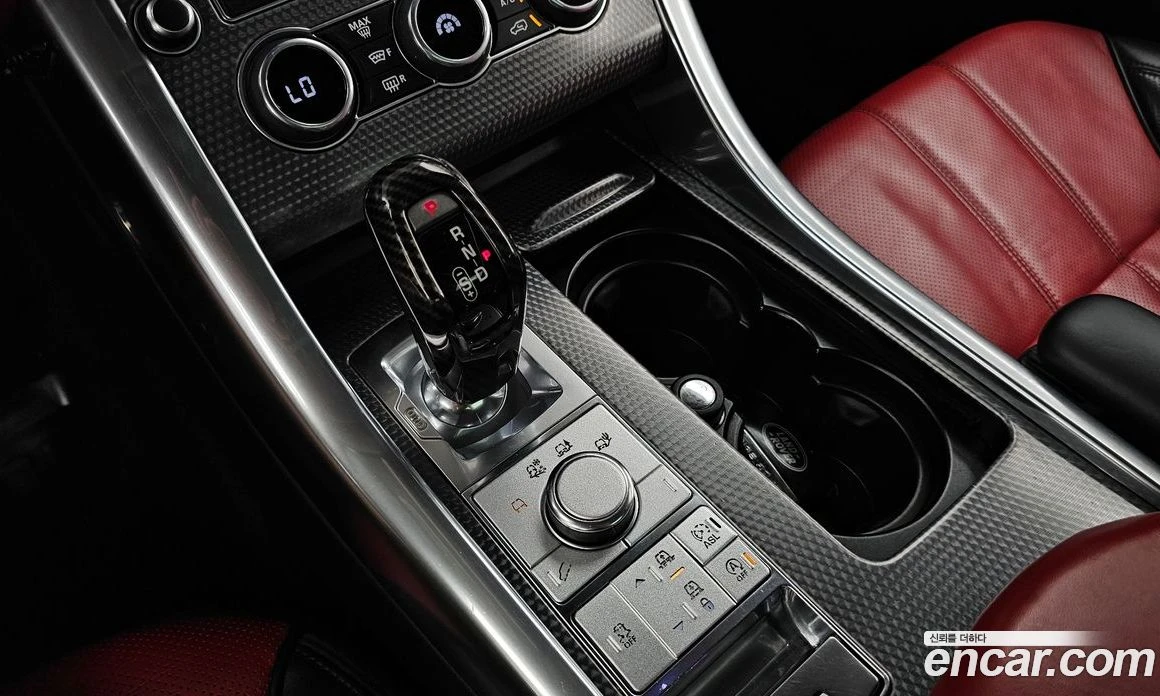 Land Rover Range Rover Sport 3.0 SDV6 AB Dynamic, снимка 9 - Автомобили и джипове - 56123249
