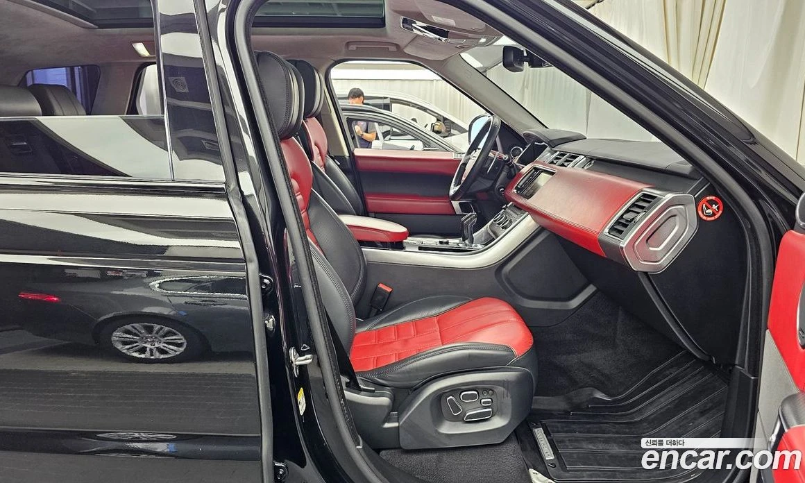 Land Rover Range Rover Sport 3.0 SDV6 AB Dynamic, снимка 11 - Автомобили и джипове - 56123249