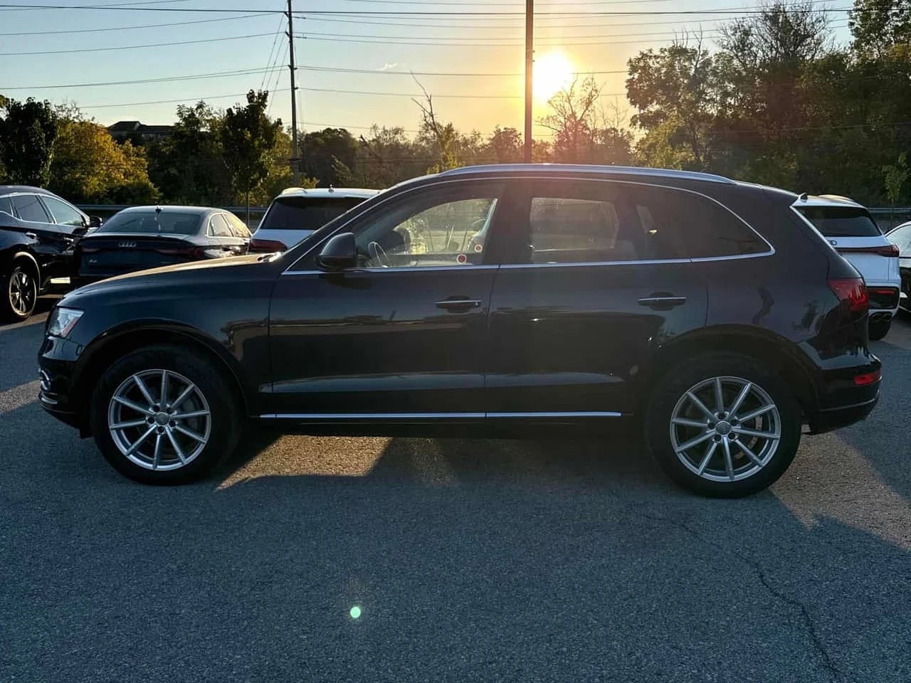 Audi Q5 * 3.0T Technik * CARFAX * ОПЦИЯ ЗА ФИНАНСИРАНЕ * , снимка 2 - Автомобили и джипове - 56220988