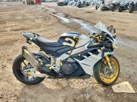 Aprilia RSV4 1100 Factory