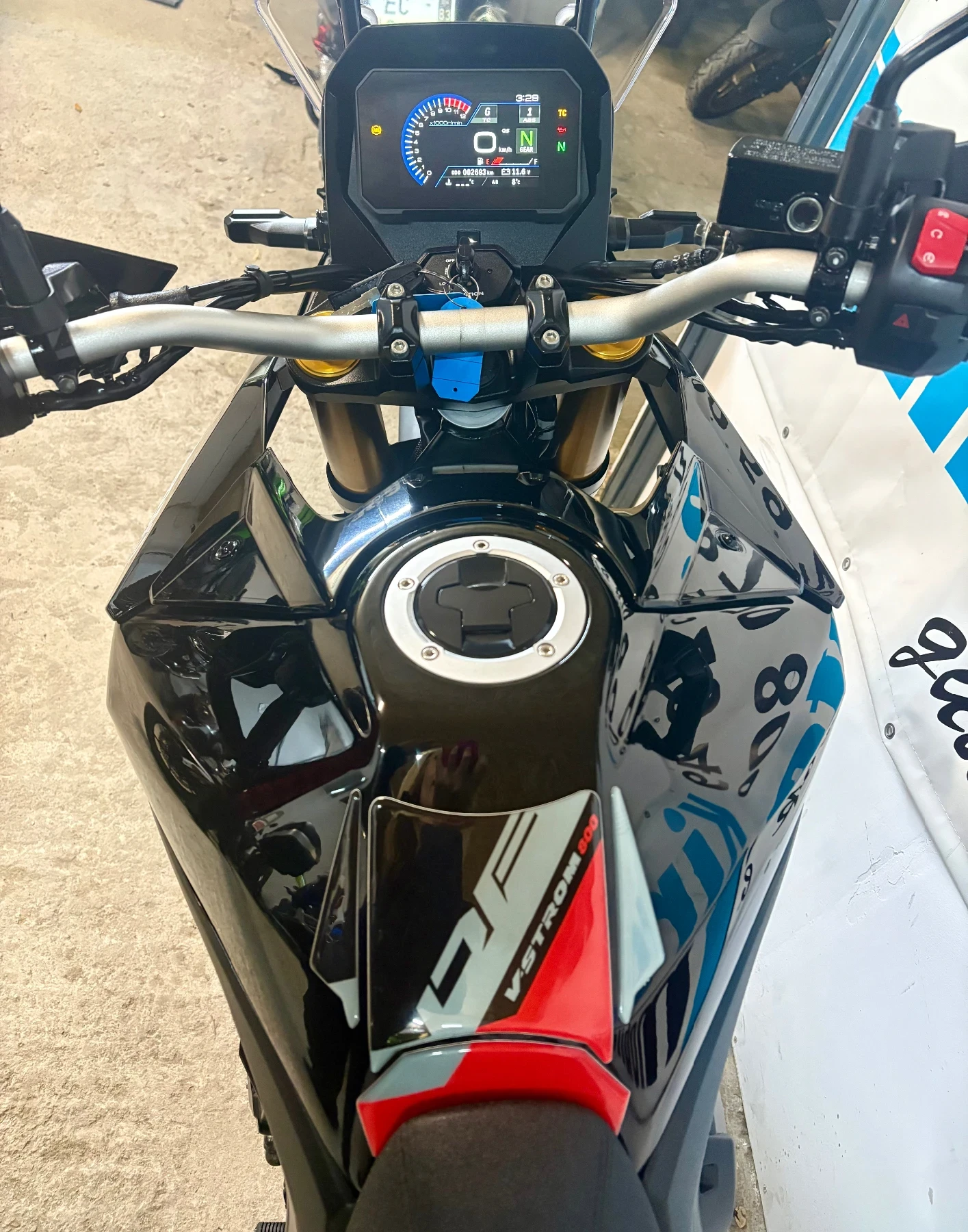 Suzuki V-strom 800 DE ABS TCS 2025г!!! - изображение 9