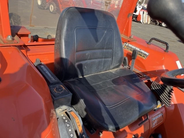 Трактор Kubota ВНОС 31.05.2026, снимка 4 - Селскостопанска техника - 54624306
