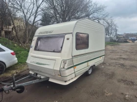 Каравана Chateau 330, снимка 1