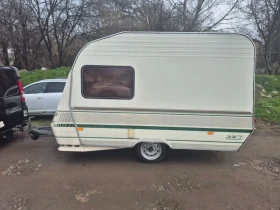 Каравана Chateau 330, снимка 2