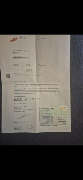 Каравана Chateau 330, снимка 10