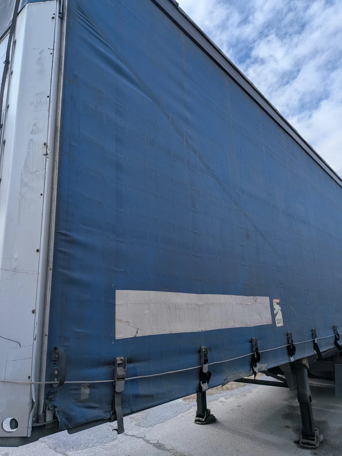 �� ������ Vario | Mobile.bg � ����������� 4