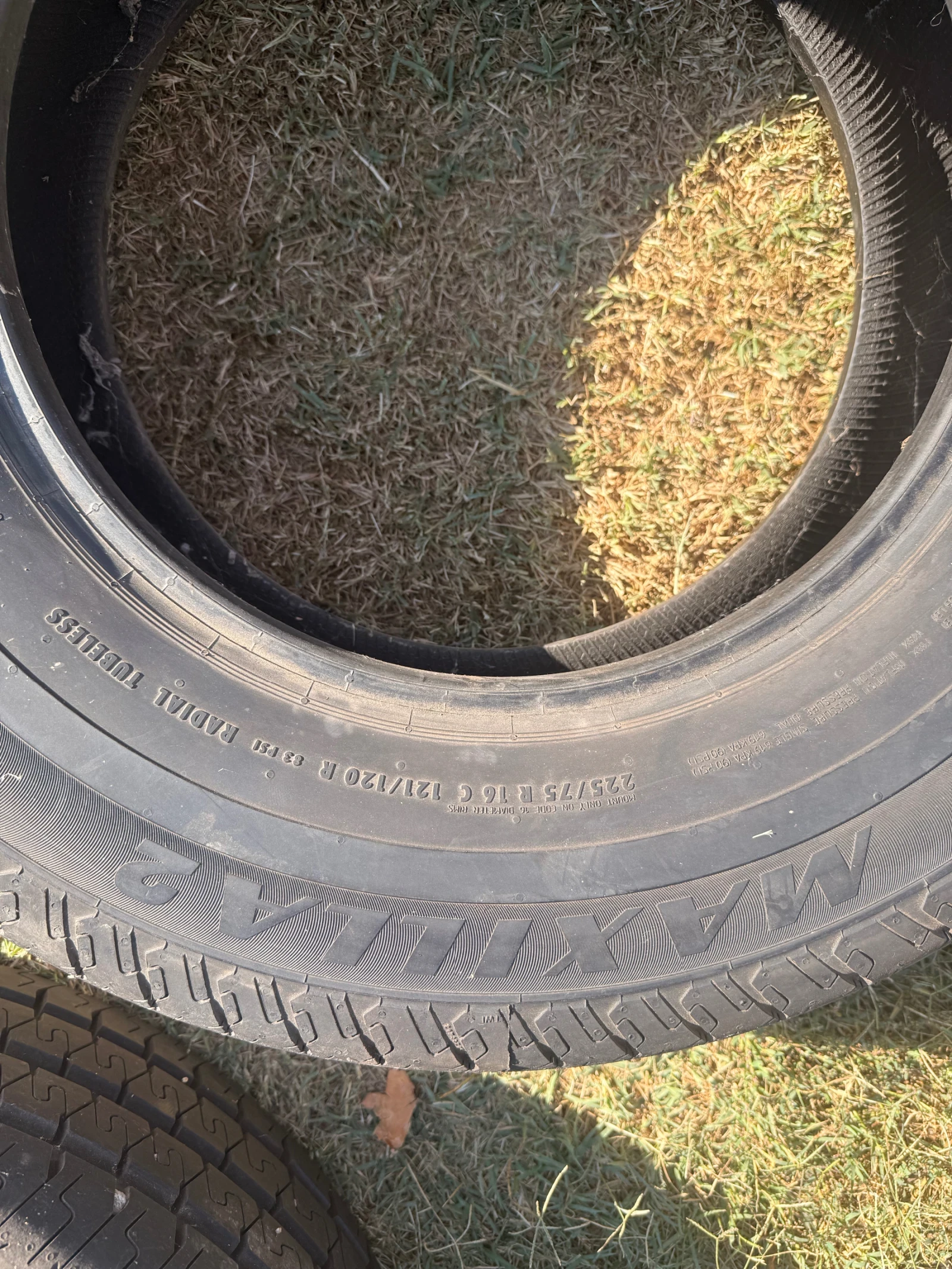 Гуми Летни 225/75R16, снимка 3 - Гуми и джанти - 56151506
