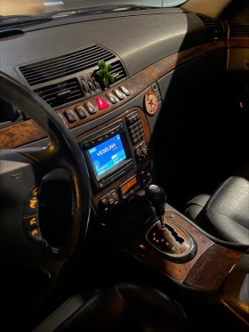 Mercedes-Benz S 320, снимка 13
