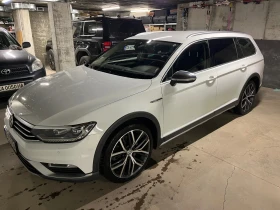 Обява за продажба на VW Alltrack Passat, 240 к.с., 4 motion, Full LED ~36 666 лв. - изображение 1