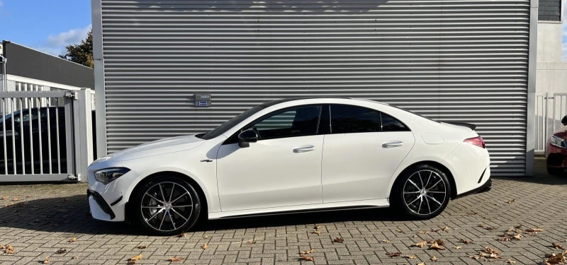 Mercedes-Benz CLA 35 AMG 4Matic = Premium Package= Гаранция, снимка 3 - Автомобили и джипове - 47957305