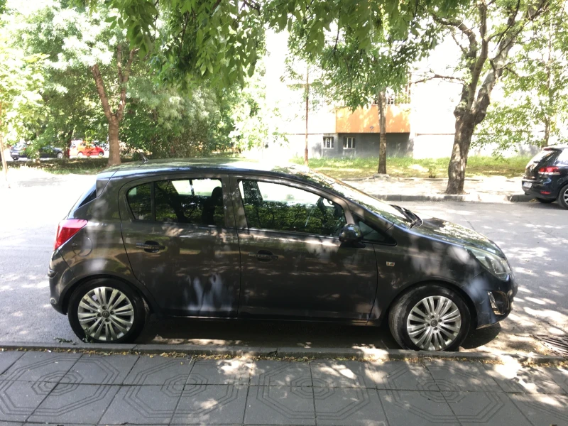 Opel Corsa, снимка 9 - Автомобили и джипове - 47973458