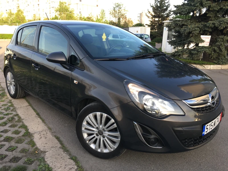 Opel Corsa, снимка 15 - Автомобили и джипове - 47973458