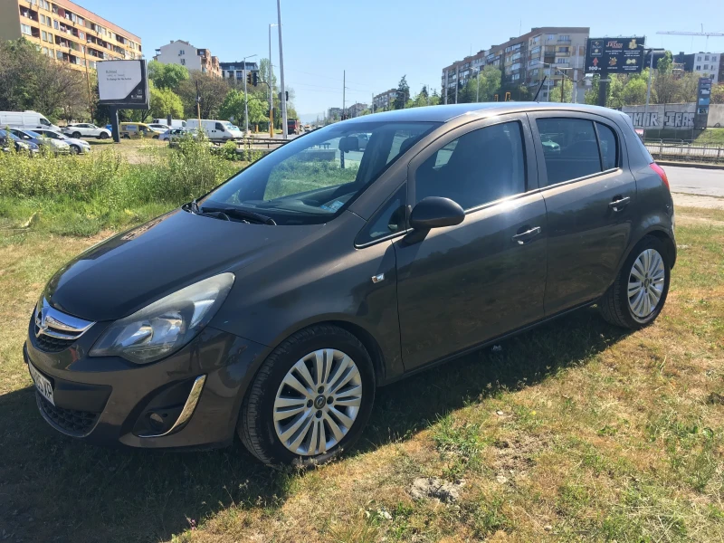 Opel Corsa, снимка 6 - Автомобили и джипове - 47973458