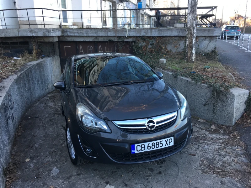 Opel Corsa, снимка 1 - Автомобили и джипове - 47973458