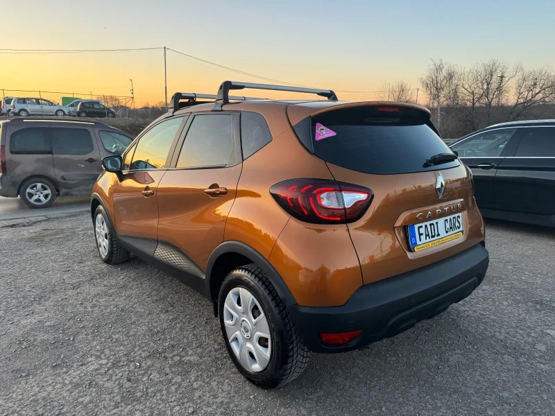 Renault Captur 0.9* 100k km* Топ* Собствен лизинг* , снимка 7 - Автомобили и джипове - 49075810